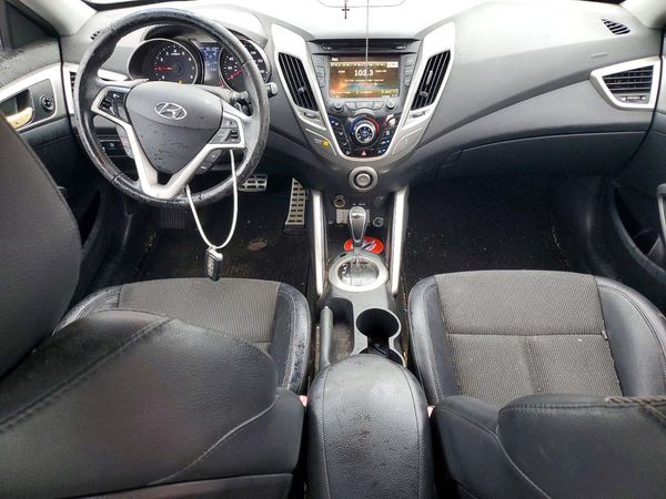 2013 HYUNDAI VELOSTER