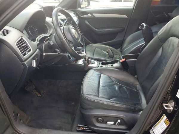 2017 AUDI Q3 Premium