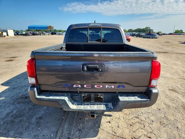 2019 TOYOTA TACOMA SR5