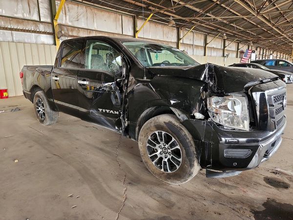2020 NISSAN TITAN