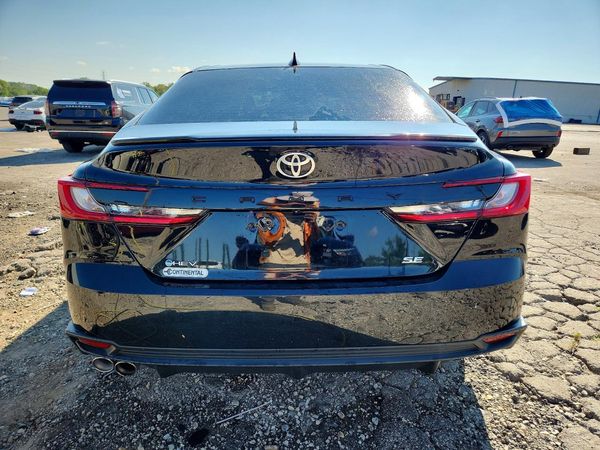 2025 TOYOTA CAMRY
