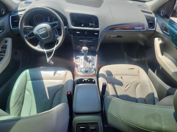 2012 AUDI Q5 Premium Plus