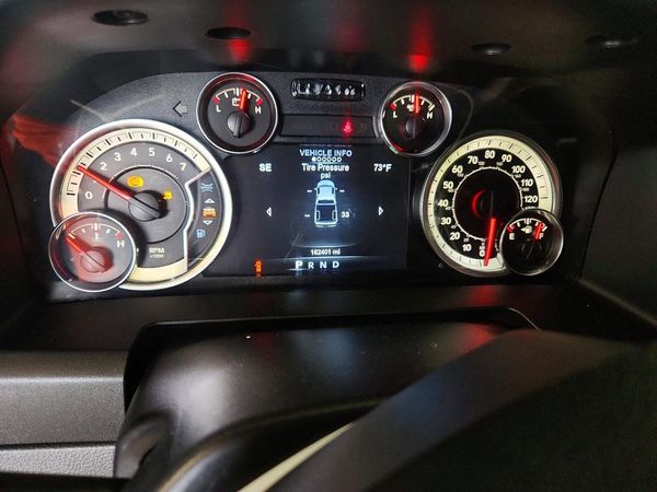 2018 RAM 1500 SLT