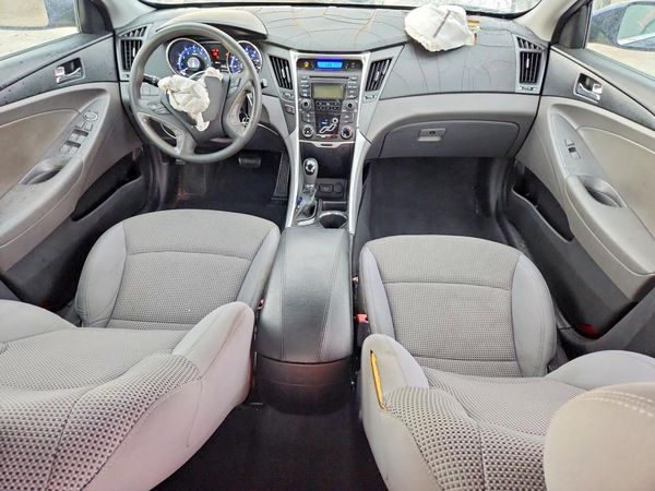 2012 HYUNDAI SONATA