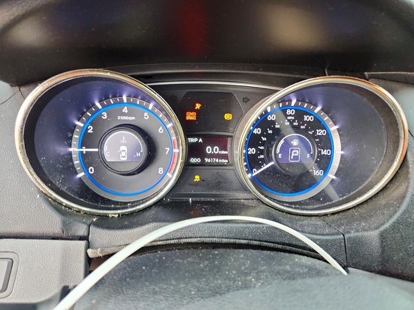 2012 HYUNDAI SONATA