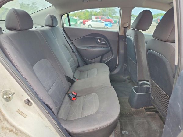 2016 KIA RIO LX A/T