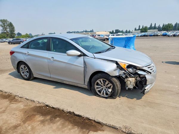 2012 HYUNDAI SONATA