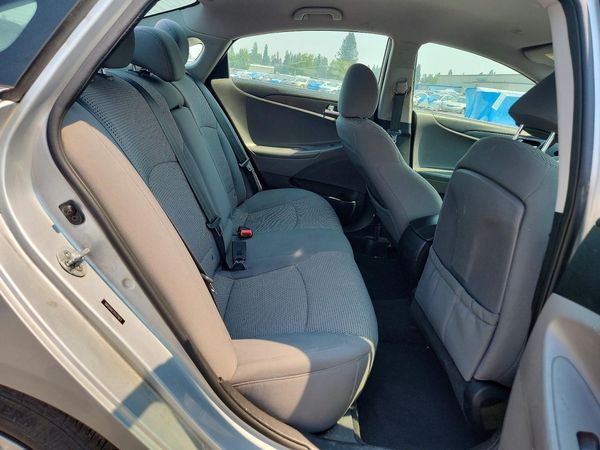 2012 HYUNDAI SONATA