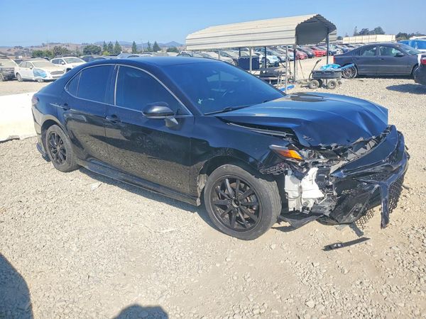 2019 TOYOTA CAMRY L/LE/SE/XLE — Passenger 3/4