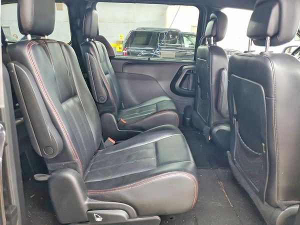 2019 DODGE GRAND CARAVAN GT
