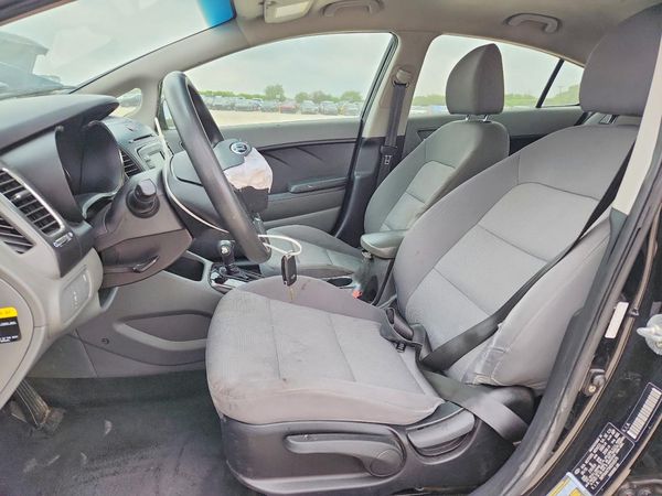 2017 KIA FORTE