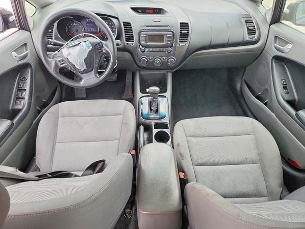 2017 KIA FORTE