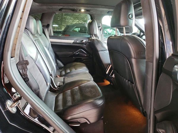 2013 PORSCHE CAYENNE GTS