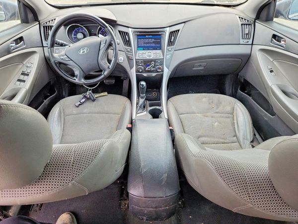 2012 HYUNDAI SONATA