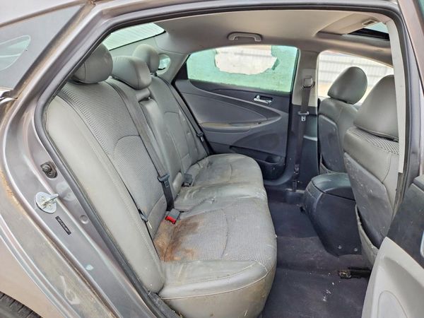 2012 HYUNDAI SONATA