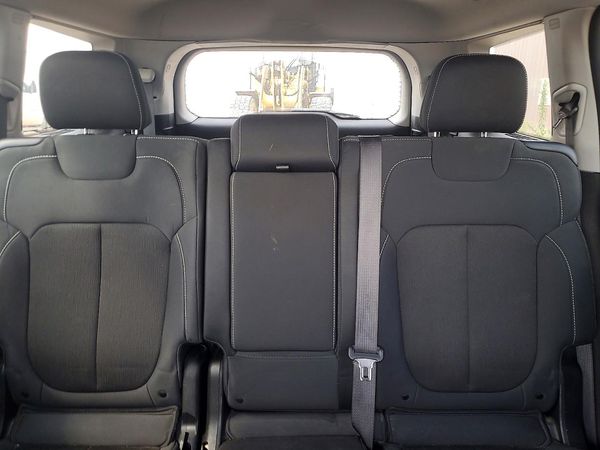 2023 JEEP GRAND CHEROKEE Laredo, Altitude