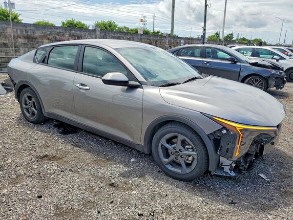 2026 KIA K4 LX, LXS