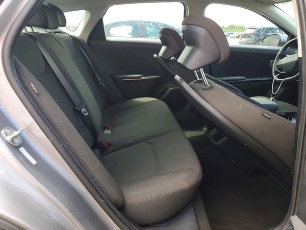 2026 KIA K4 LX, LXS
