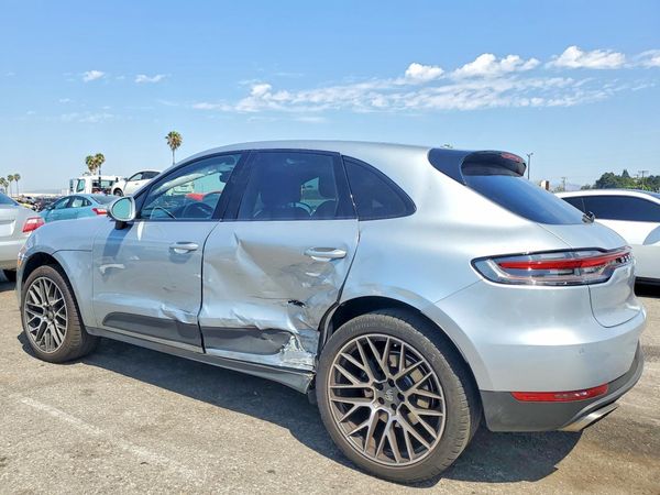 2020 PORSCHE MACAN