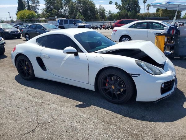 2015 PORSCHE CAYMAN — Passenger 3/4