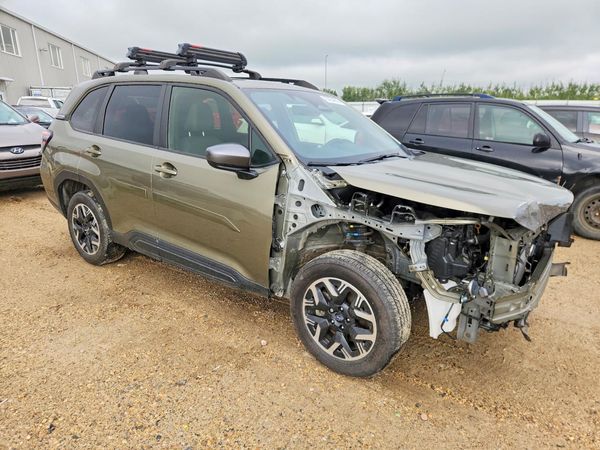 2025 SUBARU FORESTER