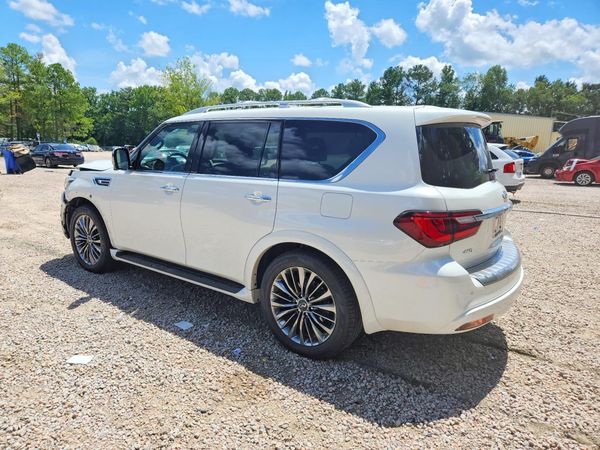 2021 INFINITI QX80 SV