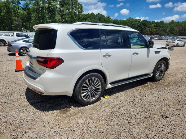 2021 INFINITI QX80 SV