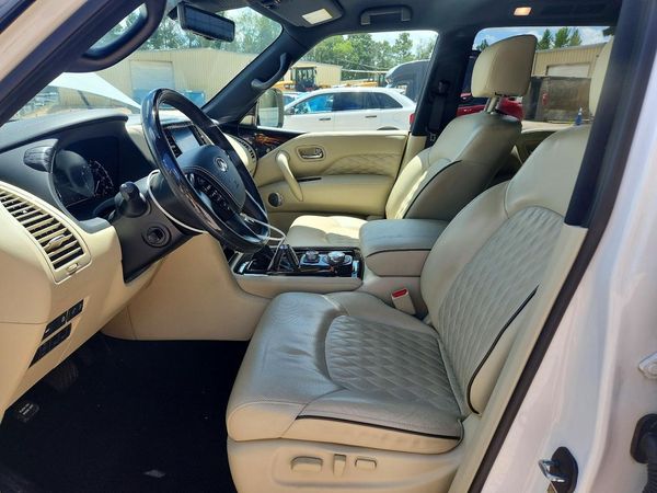2021 INFINITI QX80 SV