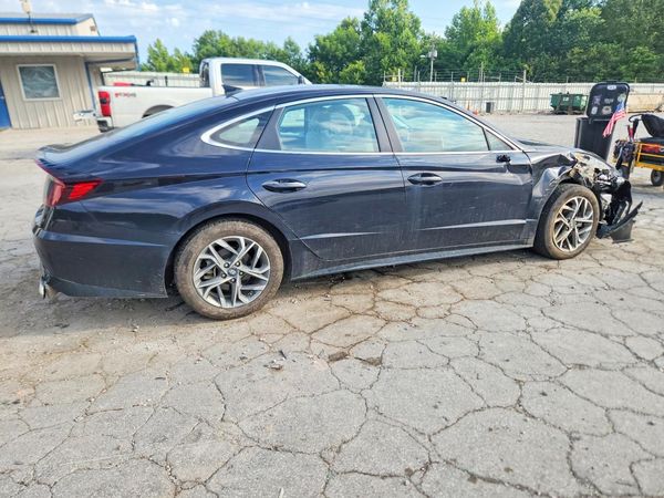 2023 HYUNDAI SONATA