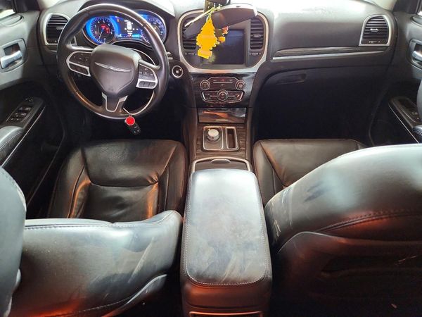 2017 CHRYSLER 300