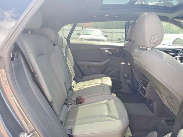 2019 AUDI Q8