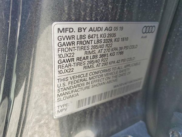 2019 AUDI Q8