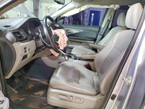 2016 HONDA PILOT EXL — DENT
