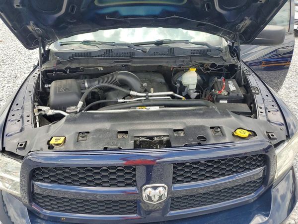 2016 RAM 1500 ST QUAD CAB 4X4