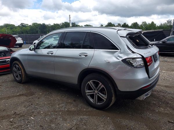 2016 MERCEDES-BENZ GLC