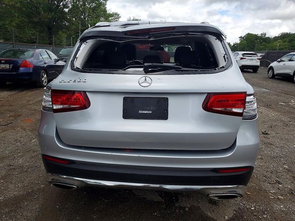 2016 MERCEDES-BENZ GLC