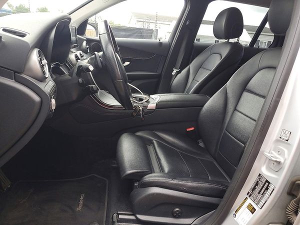 2016 MERCEDES-BENZ GLC