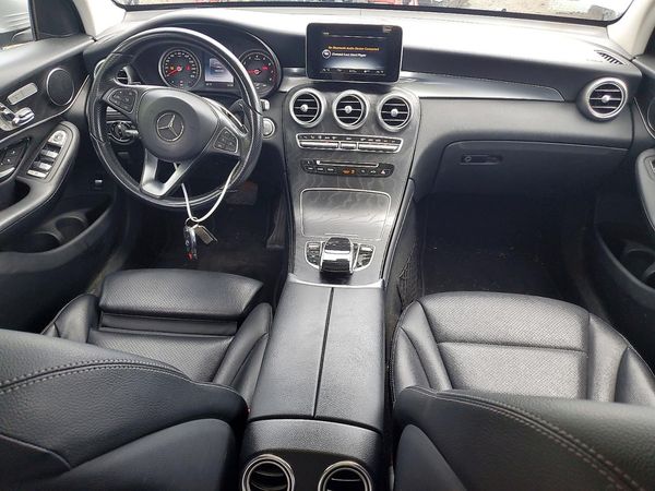 2016 MERCEDES-BENZ GLC