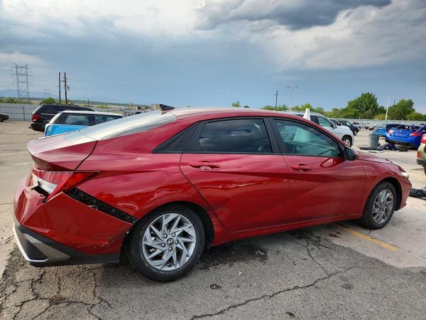 2025 HYUNDAI ELANTRA Blue, SEL Sport — PSRA