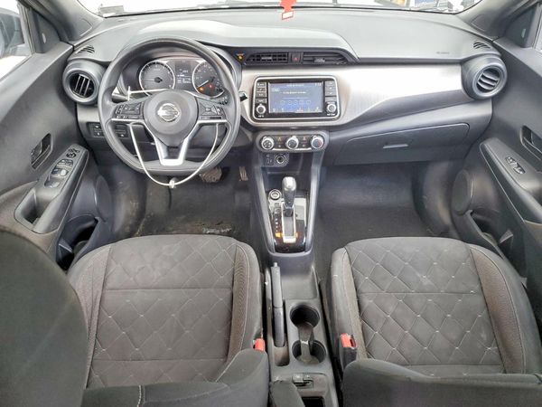 2020 NISSAN KICKS