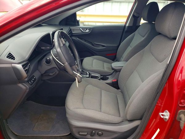 2021 HYUNDAI IONIQ SEL
