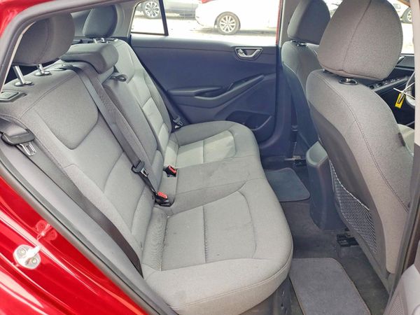 2021 HYUNDAI IONIQ SEL