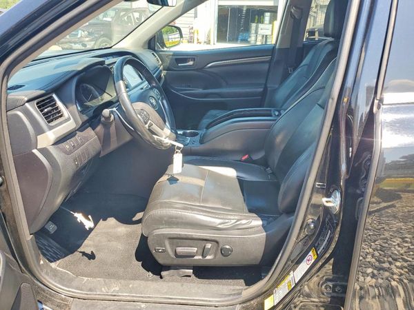 2018 TOYOTA HIGHLANDER SE/XLE