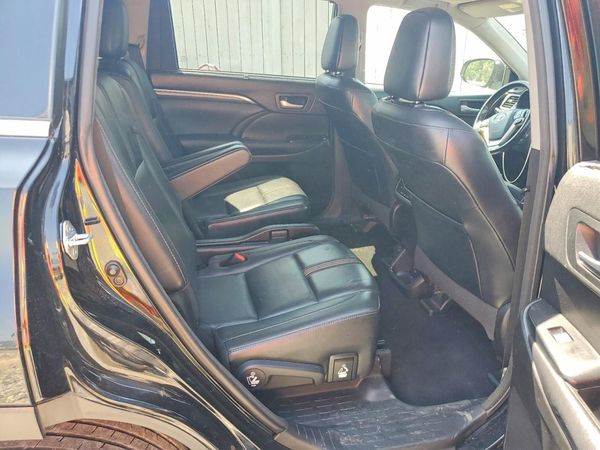 2018 TOYOTA HIGHLANDER SE/XLE