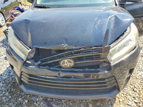 2018 TOYOTA HIGHLANDER SE/XLE