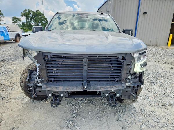 2024 CHEVROLET SILVERADO RST