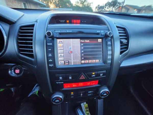 2013 KIA SORENTO