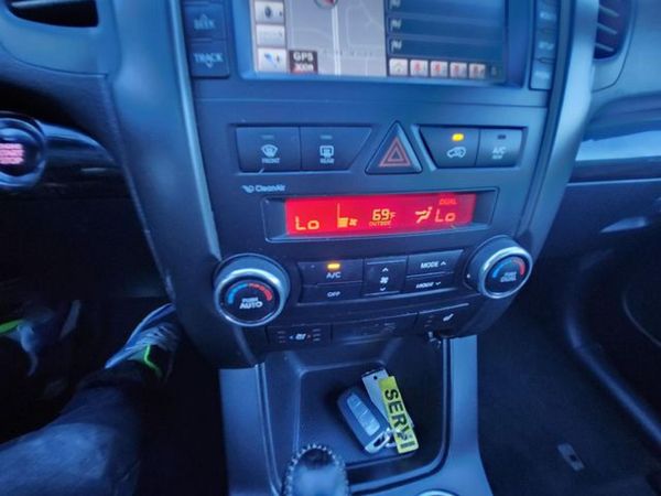 2013 KIA SORENTO
