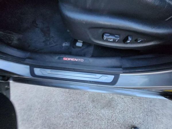 2013 KIA SORENTO