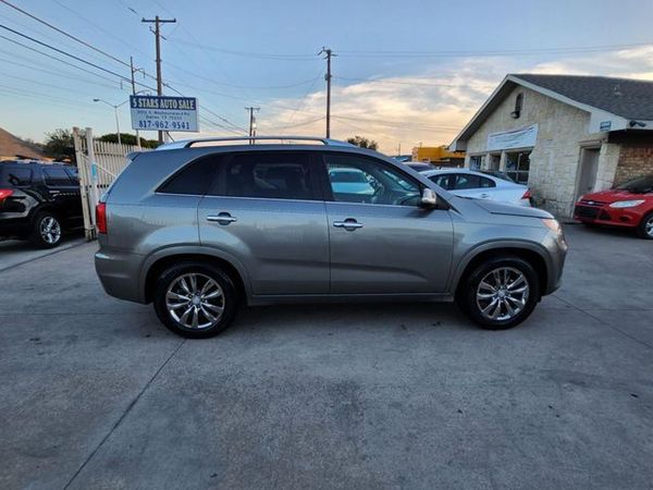 2013 KIA SORENTO